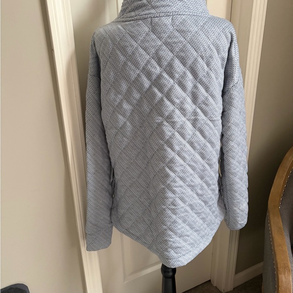 Jones New York Women's Light Gray Quilted Puffer Jacket - Picture 3 of 10